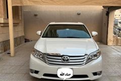 تويوتا افالون للبيع 2012