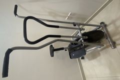 جهاز تزحلق هوائي (غزال الطائر - أوربتراك) هلثكير Health Care دراجة هوائية