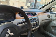 لانسر موديل 2009 للبيع