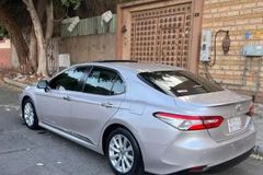 تويوتا كامري 2019 مستعمل للبيع