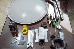فني تركيب دش ب المدينه المنوره وشاشات العرض 0569832360