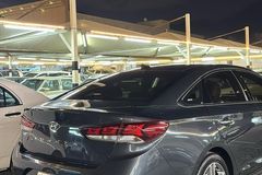 سياره كورولا تويوتا موديل 2019
