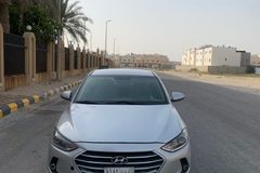 هيونداي النترا ٢٠١٨ فضي