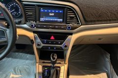 هوهنداي 2017، نظيف كارت
