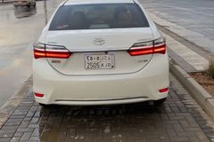 سياره تيوتا للبيع