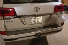 تويوتا لاندكروزر موديل 2016