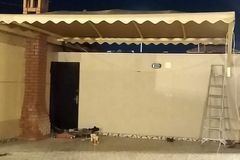 مظلات السيارات للخيام و سواتر